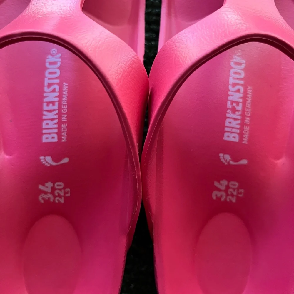 Girls Birkenstocks - Picture 2 of 4